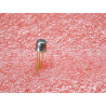 circuit intégré 014-713 ~ 3 pins , en boîtier TO-18 ~ de chez Motorola