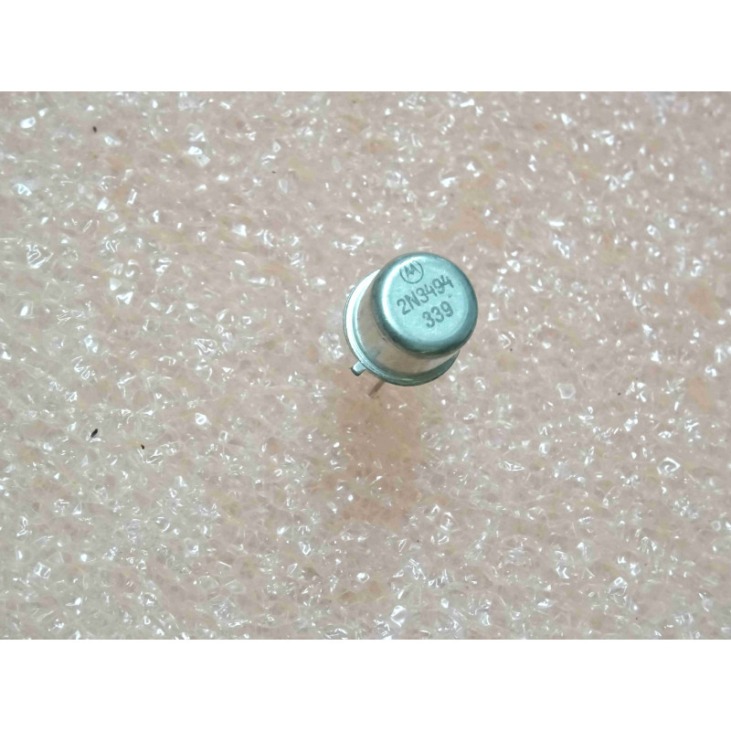 Lot de 2: transistor 2N 3494 ~ 2N3494 Si PNP ~ Uce 80V , Ucb 80V , 0.6W ~ motorola