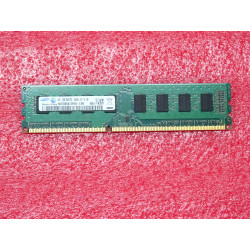 barette de 2Go de RAM  DDR3...