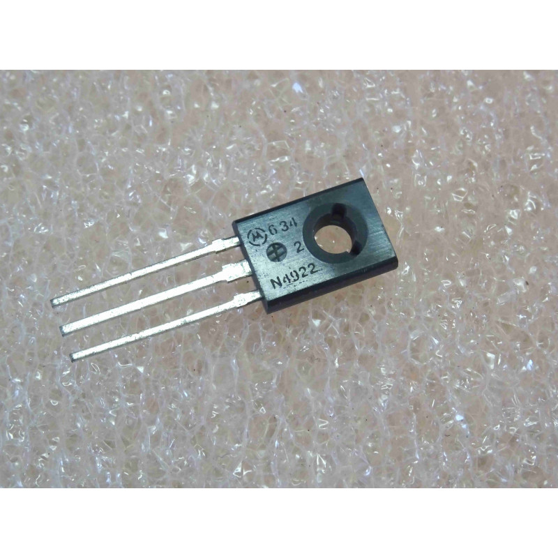 Lot de 2: transistor 2N 4922 ~ 2N4922 Si NPN medium-power (complement PNP 2N4919) Uce0 60V, Ic 1A,Pd@25°C 30W, fT 3MHz TO–225AA