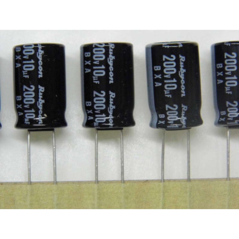 Lot x11: condensateur chimique radial 10µF 10uF 200v 105°C Ø 10mm H 16mm rubycon